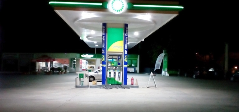 bp lagos nikos petrol station thessaloniki - βενζινάδικο Θεσσαλονίκη